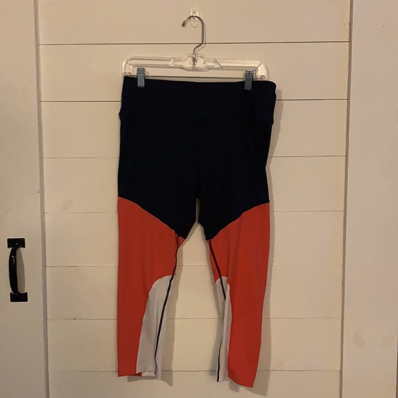 MTA Sport | Color Block Athletic Leggings - Picture 3 of 4